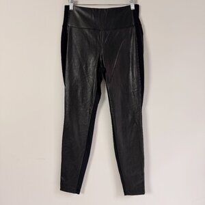Athleta Delancey Shine Tight Faux Leather Legging Black Medium